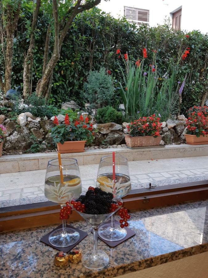 פורץ Taverna Coctel מראה חיצוני תמונה